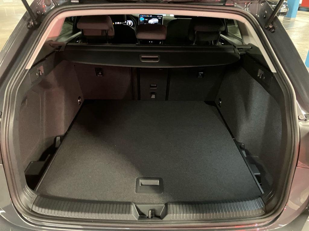 Volkswagen Golf Variant Life 1.5 eTSI 85 kW (116 CV) DSG - 6