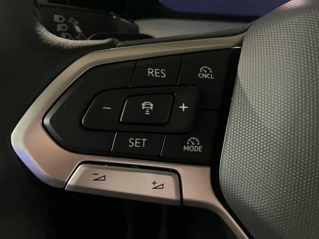 Volkswagen Golf Variant Life 1.5 eTSI 85 kW (116 CV) DSG - 10