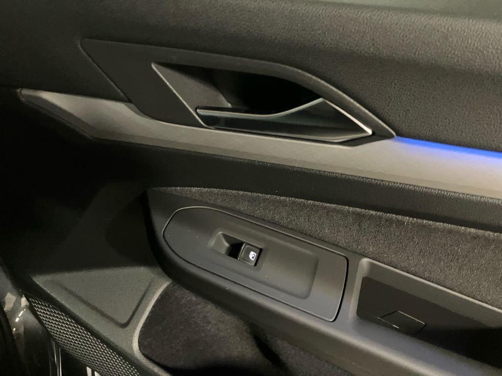 Volkswagen Golf Variant Life 1.5 eTSI 85 kW (116 CV) DSG - 14