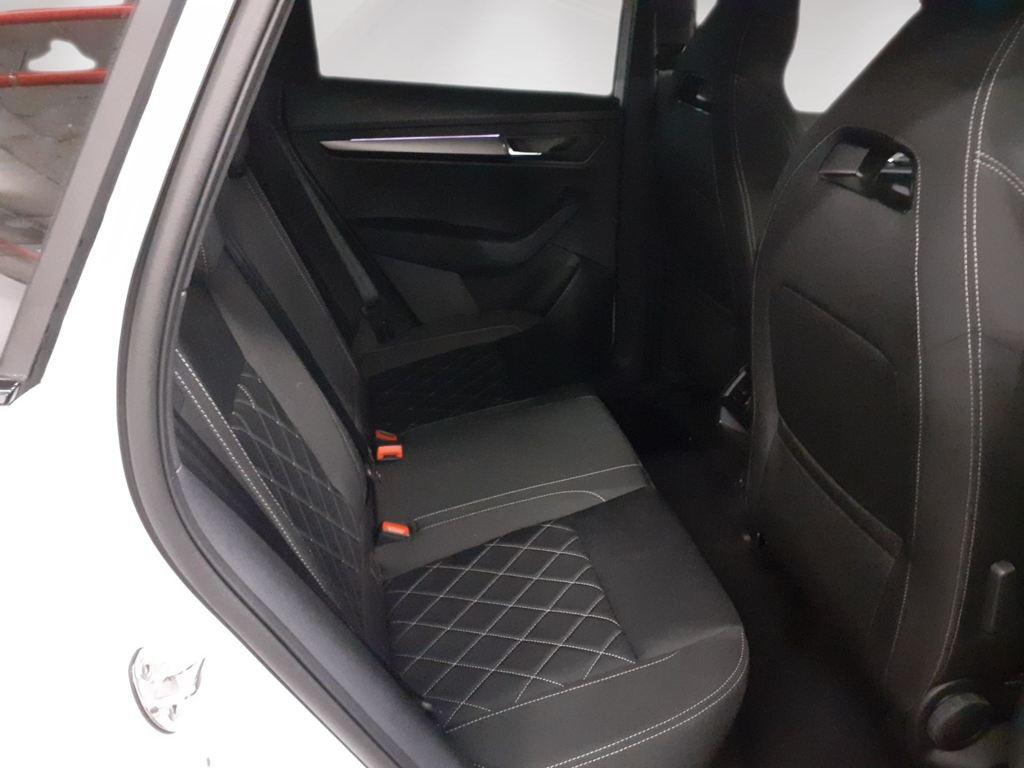 Skoda Karoq 1.5 TSI ACT Sportline DSG 110 kW (150 CV) - 5