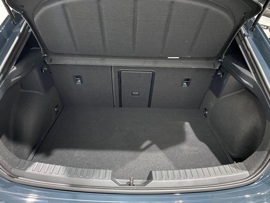 SEAT León 1.5 TSI e-Hybrid FR XM DSG 150 kW (204 CV) - 6