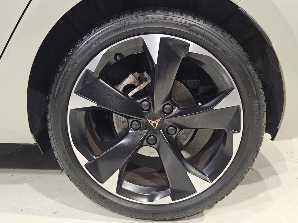 CUPRA León 1.5 eTSI DSG 110 kW (150 CV) - 7