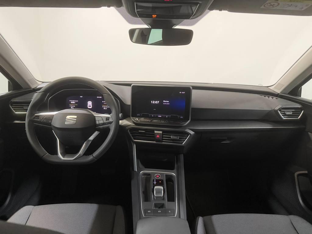 SEAT León 1.5 eTSI Style 25 Aniversario DSG 85 kW (116 CV) - 3