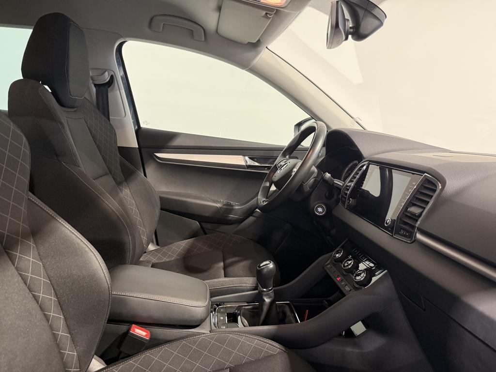 Skoda Karoq 1.0 TSI Ambition 85 kW (115 CV) - 4