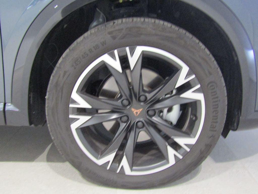 CUPRA Formentor 1.5 TSI e-Hybrid DSG 150 kW (204 CV) - 7