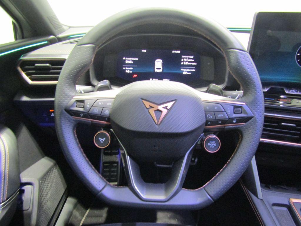 CUPRA León 1.5 TSI e-Hybrid 150 kW (204 CV) DSG - 11