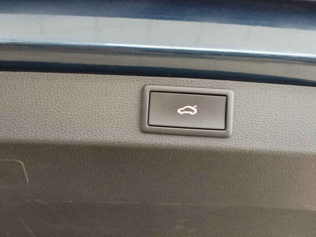 Skoda Karoq 2.0 TDI Ambition DSG 85 kW (115 CV) - 11