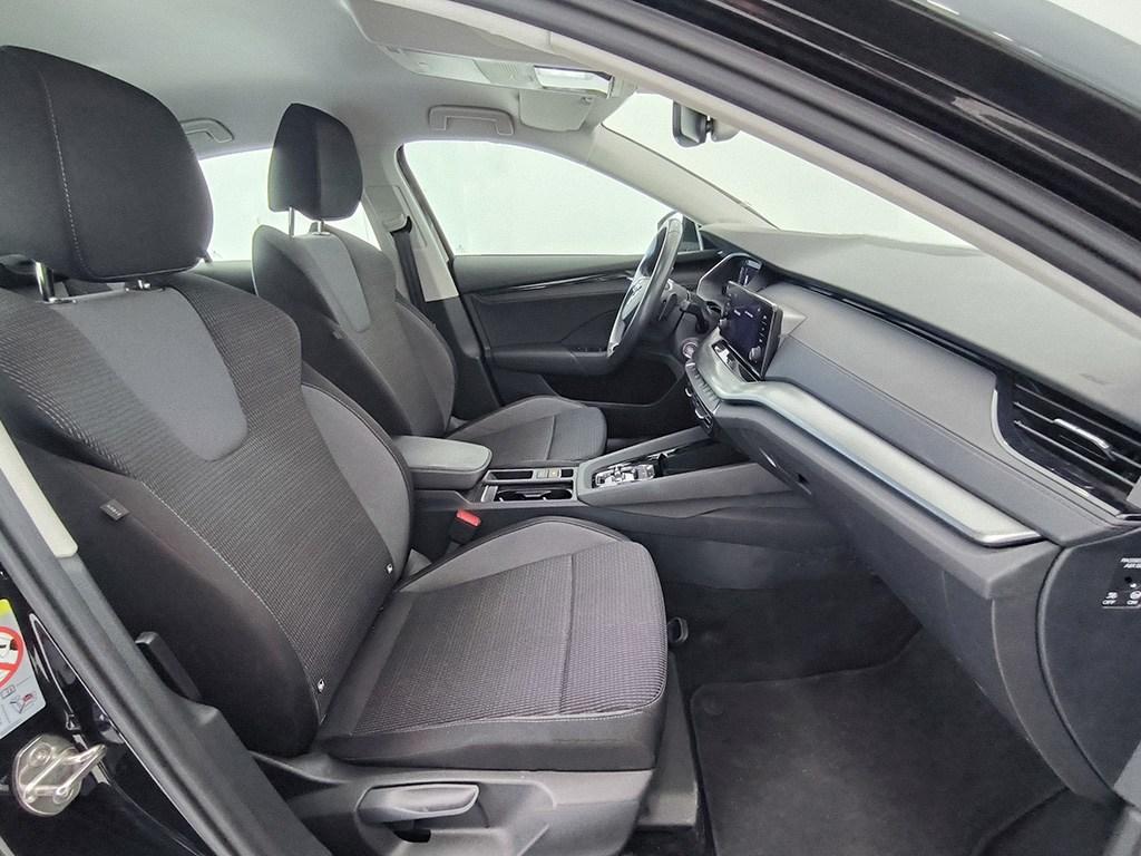 Skoda Octavia 1.0 TSI mHEV Ambition DSG 81 kW (110 CV) - 4