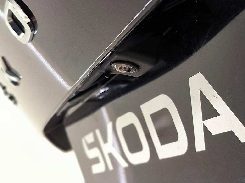 Skoda Octavia 1.0 TSI mHEV Ambition DSG 81 kW (110 CV) - 8