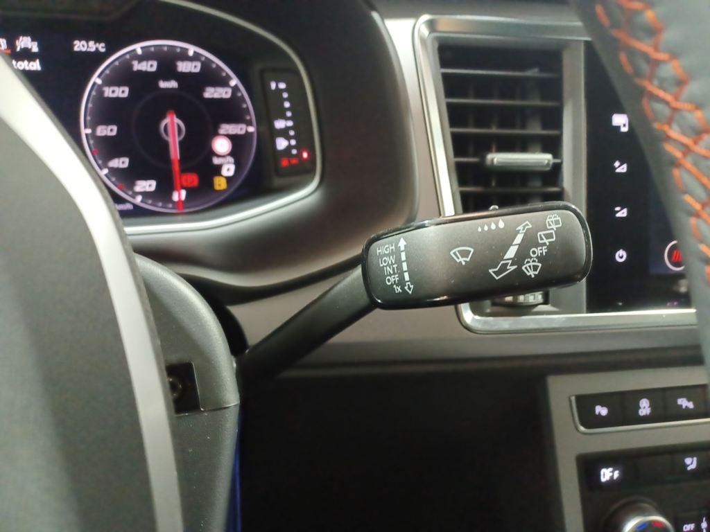 SEAT Ateca 1.5 TSI S&S FR Special Edition 110 kW (150 CV) - 10