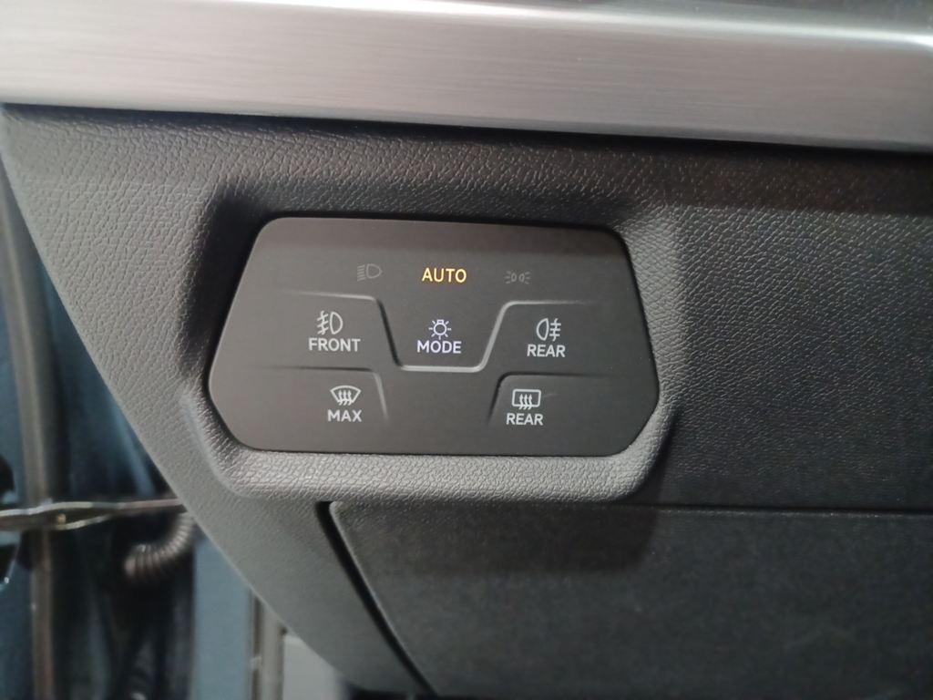 SEAT León 1.5 TSI e-Hybrid FR XM DSG 150 kW (204 CV) - 13