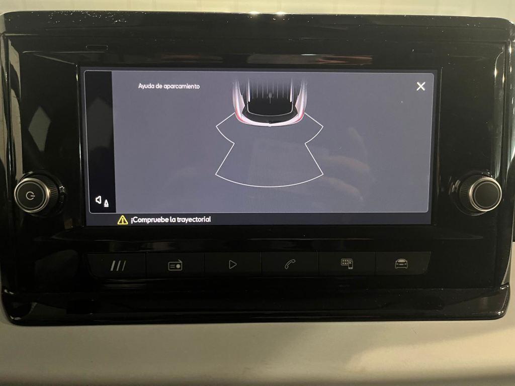 SEAT Arona 1.0 TSI Style XL 81 kW (110 CV) - 8