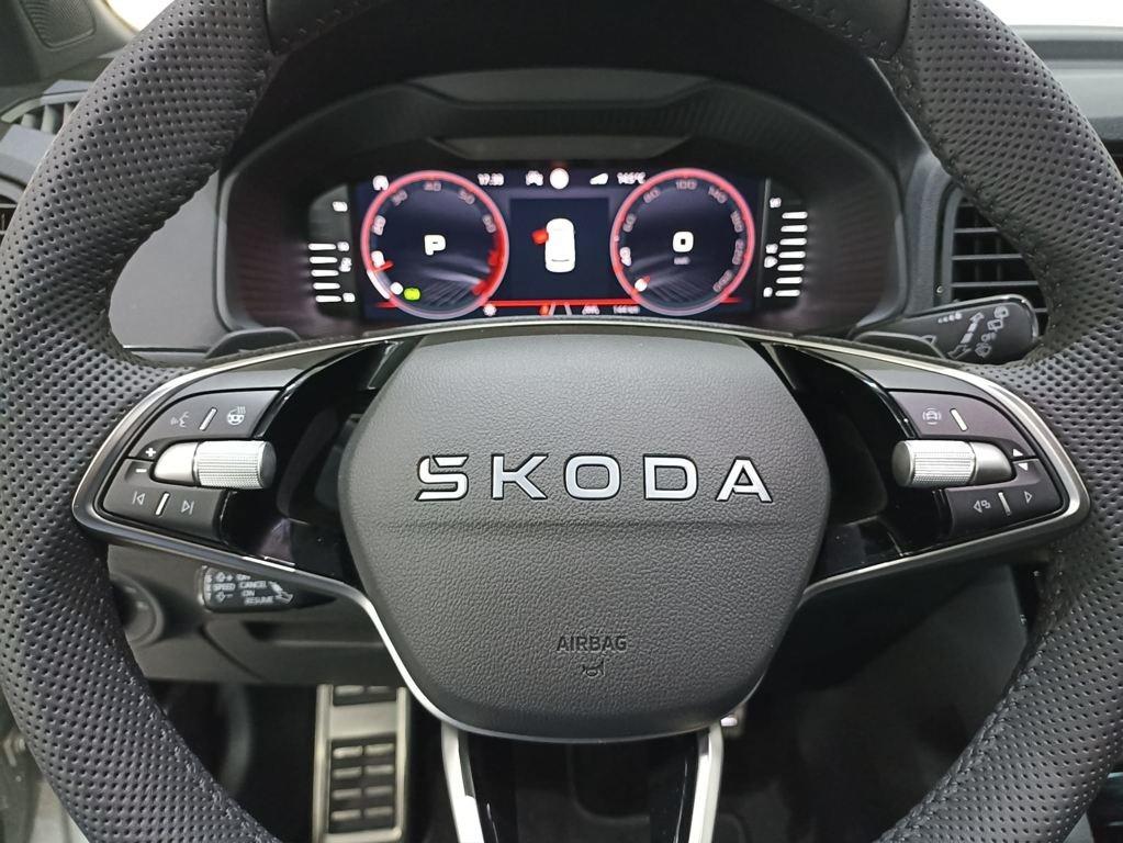 Skoda Karoq 1.5 TSI ACT Sportline DSG 110 kW (150 CV) - 11