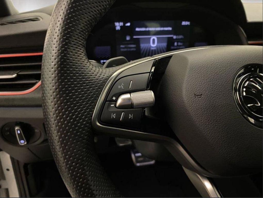 Skoda Scala Design 1.0 TSI DSG 85 kW (115 CV) - 8