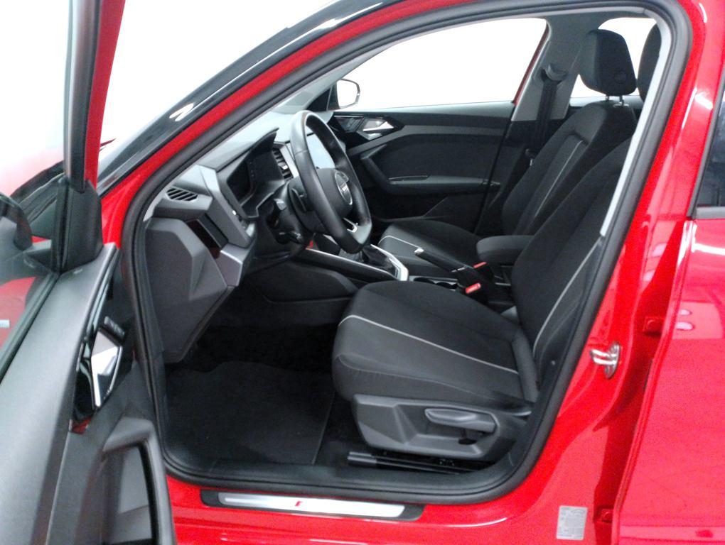 Audi A1 Sportback Adrenalin edition 30 TFSI 81 kW (110 CV) S tronic - 16