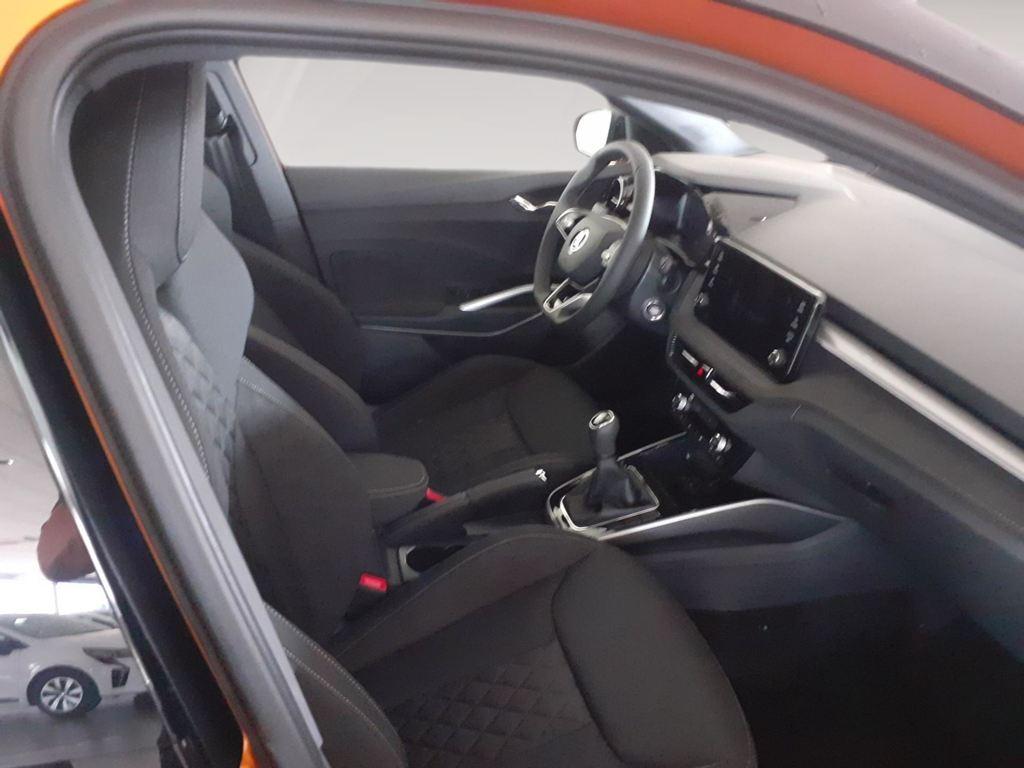 Skoda Fabia 1.0 TSI Design 85 KW (115 CV) - 4