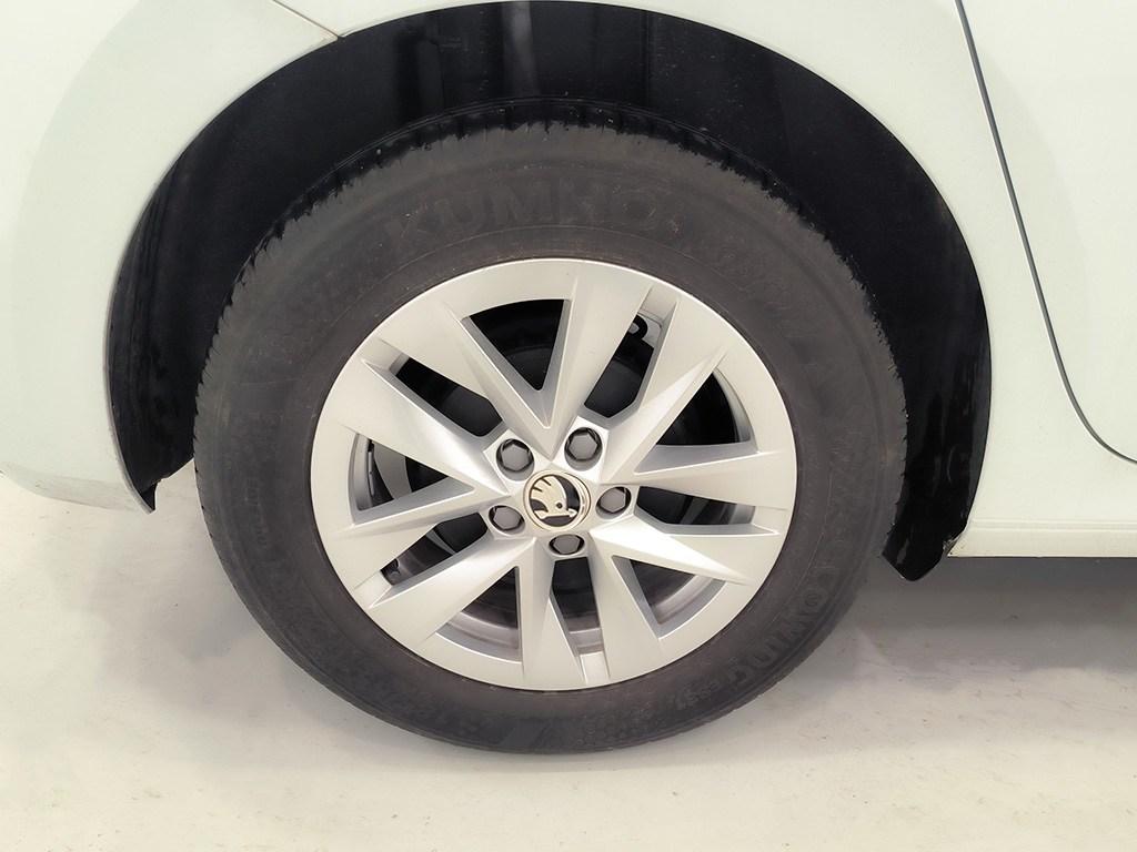 Skoda Fabia 1.0 TSI Selection 70 kW (95 CV) - 7