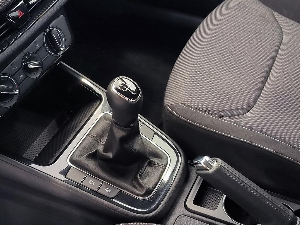 Skoda Fabia 1.0 TSI Selection 70 kW (95 CV) - 9