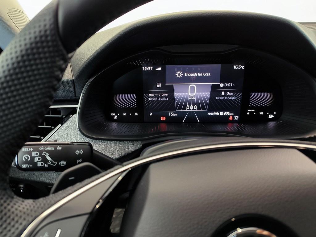 Skoda Scala 1.0 TSI Selection DSG 85 kW (115 CV) - 12