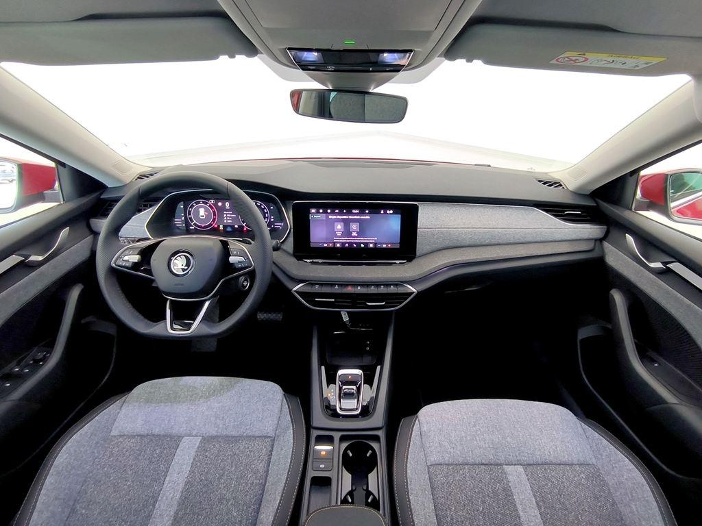 Skoda Octavia Combi 2.0 TDI Design DSG 110 kW (150 CV) - 3