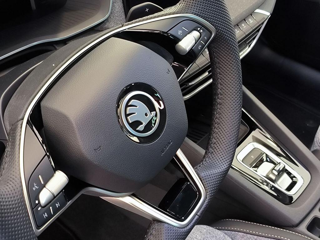 Skoda Octavia Combi 2.0 TDI Design DSG 110 kW (150 CV) - 9