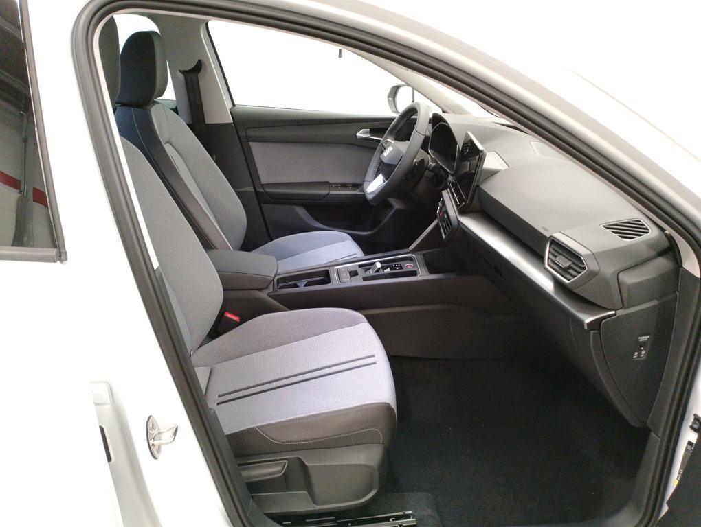 SEAT León ST 1.5 eTSI Style 25 Aniversario DSG 85 kW (116 CV) - 4