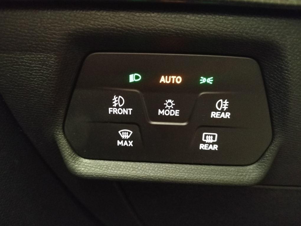 SEAT León ST 1.5 eTSI Style 25 Aniversario DSG 85 kW (116 CV) - 16