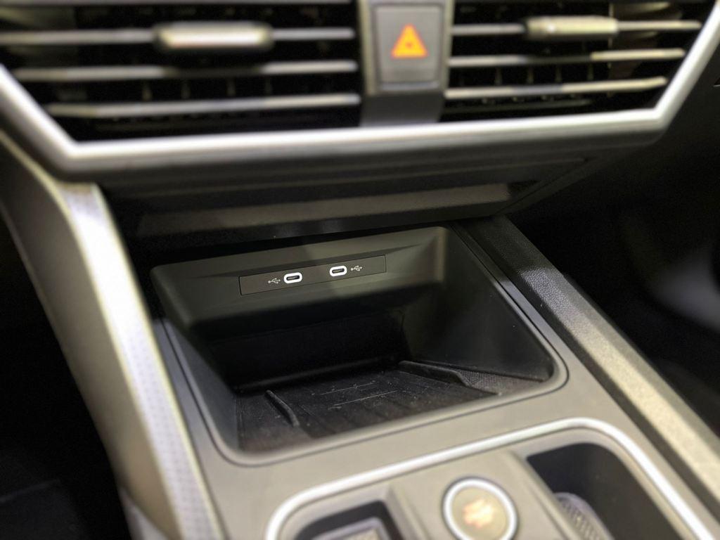 SEAT León ST 1.5 eTSI Style 25 Aniversario DSG 85 kW (116 CV) - 18