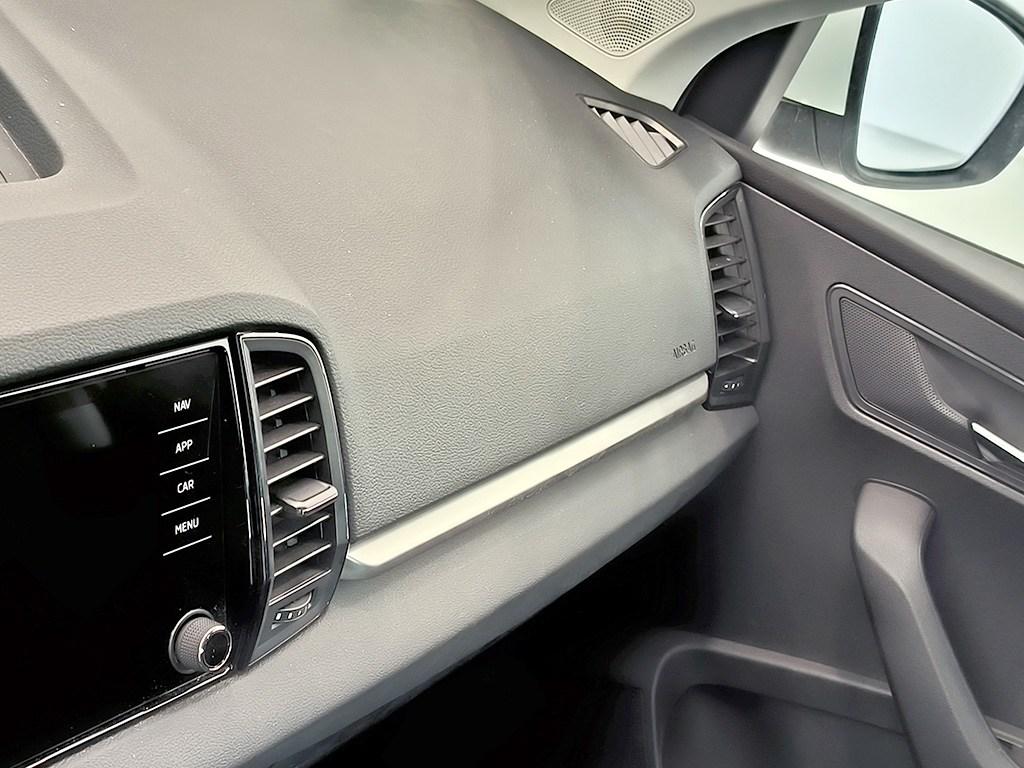 Skoda Karoq 1.5 TSI ACT Selection DSG 110 kW (150 CV) - 11