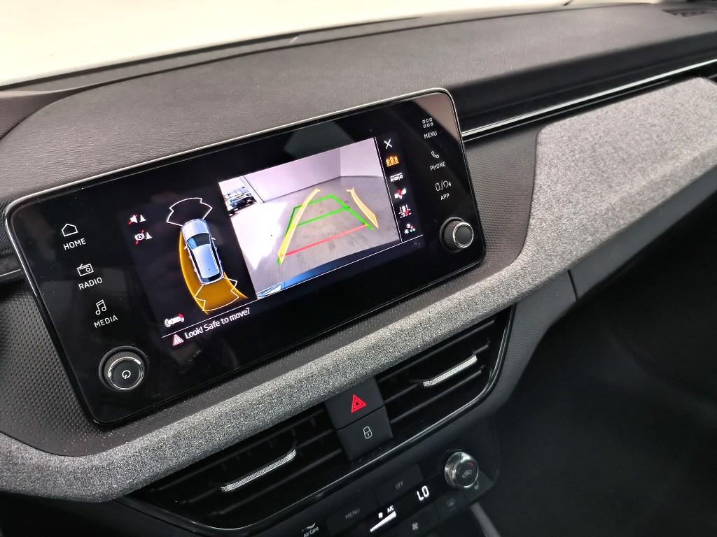 Skoda Kamiq 1.0 TSI Selection DSG 85 kW (115 CV) - 8