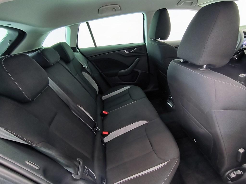 Skoda Scala 1.0 TSI Selection 85 kW (115 CV) - 5