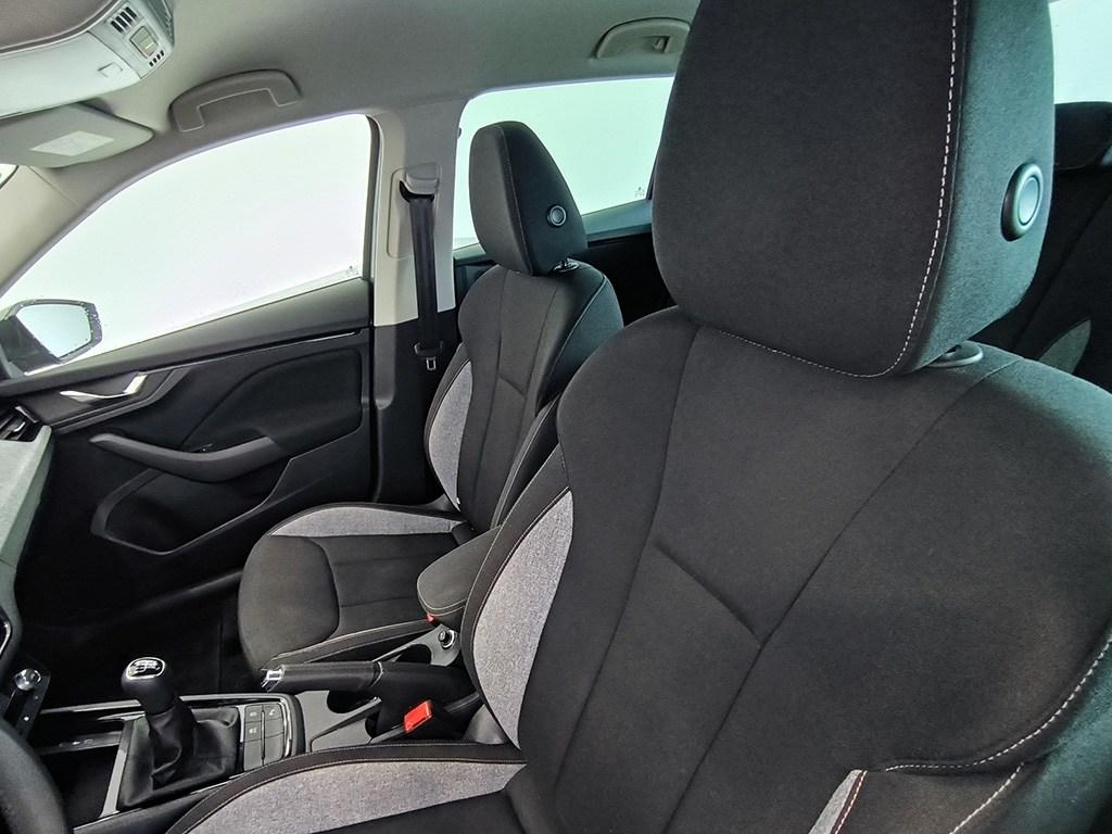 Skoda Scala 1.0 TSI Selection 85 kW (115 CV) - 9