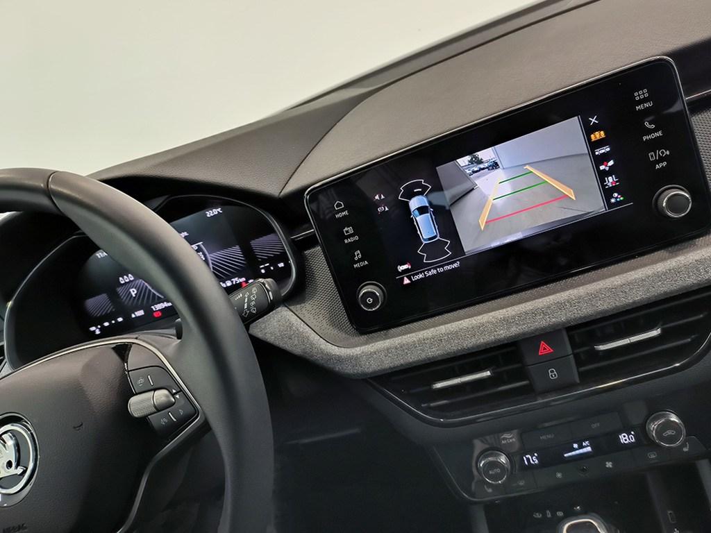 Skoda Kamiq 1.0 TSI Selection DSG 85 kW (115 CV) - 17