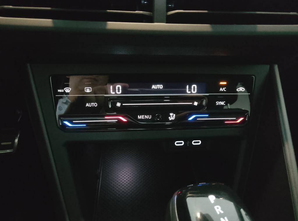 Volkswagen Taigo R-Line 1.0 TSI 85 kW (115 CV) DSG - 14