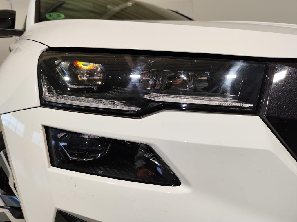 Skoda Karoq 2.0 TSI Sportline Plus 4X4 DSG 140 kW (190 CV) - 14