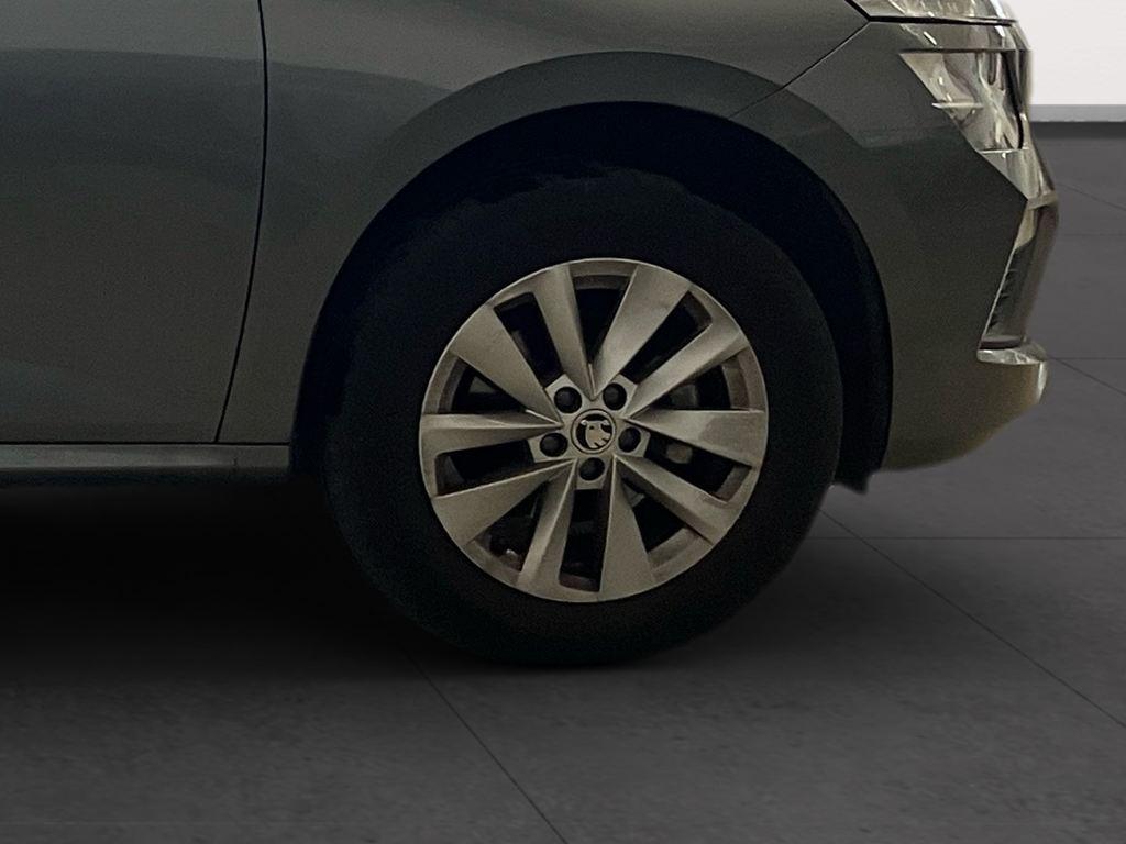 Skoda Kamiq 1.0 TSI Selection 85 kW (115 CV) - 7