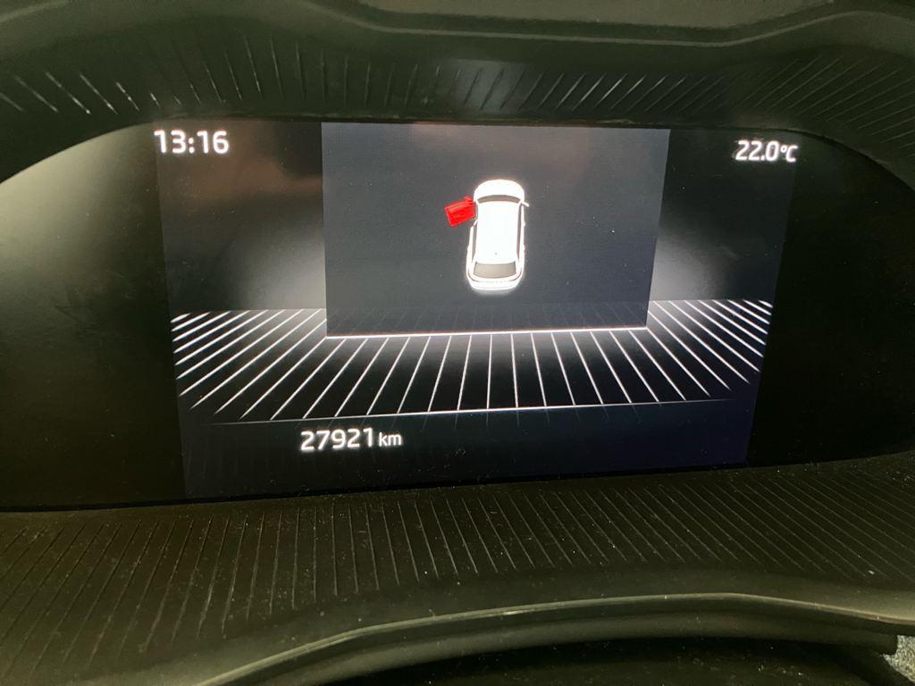 Skoda Kamiq 1.0 TSI Selection 85 kW (115 CV) - 9