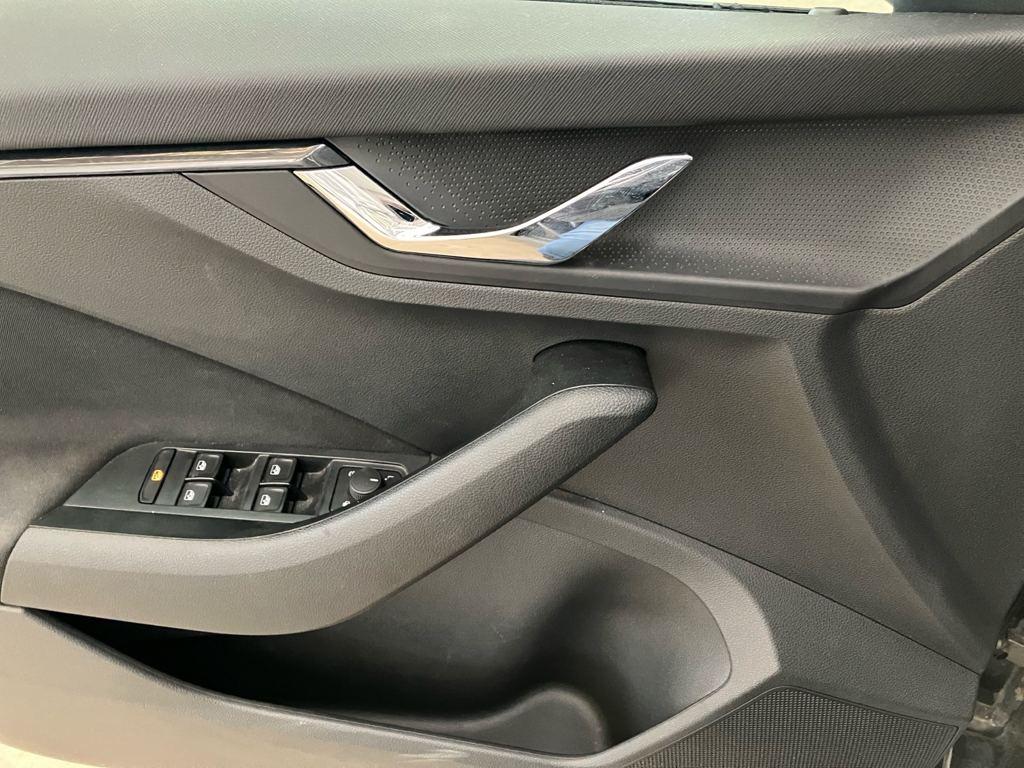 Skoda Kamiq 1.0 TSI Selection 85 kW (115 CV) - 13