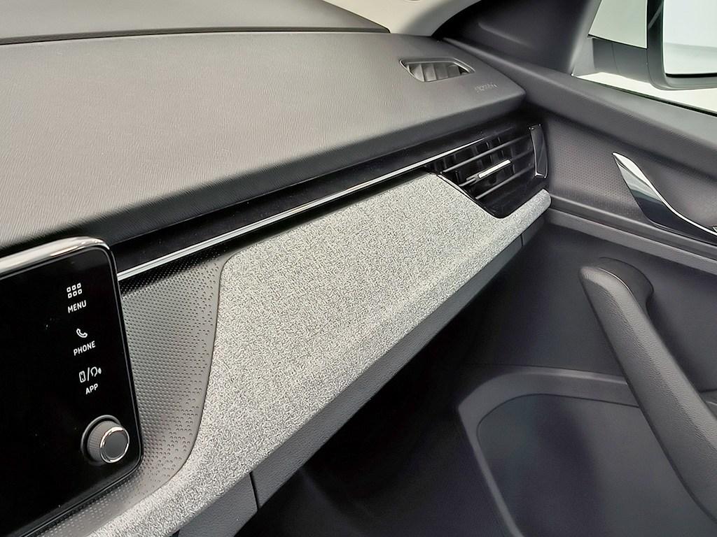 Skoda Kamiq 1.0 TSI Selection DSG 85 kW (115 CV) - 14