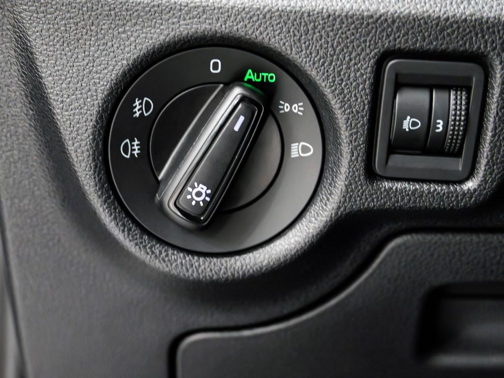 Skoda Scala 1.0 TSI Ambition 81 kW (110 CV) - 11