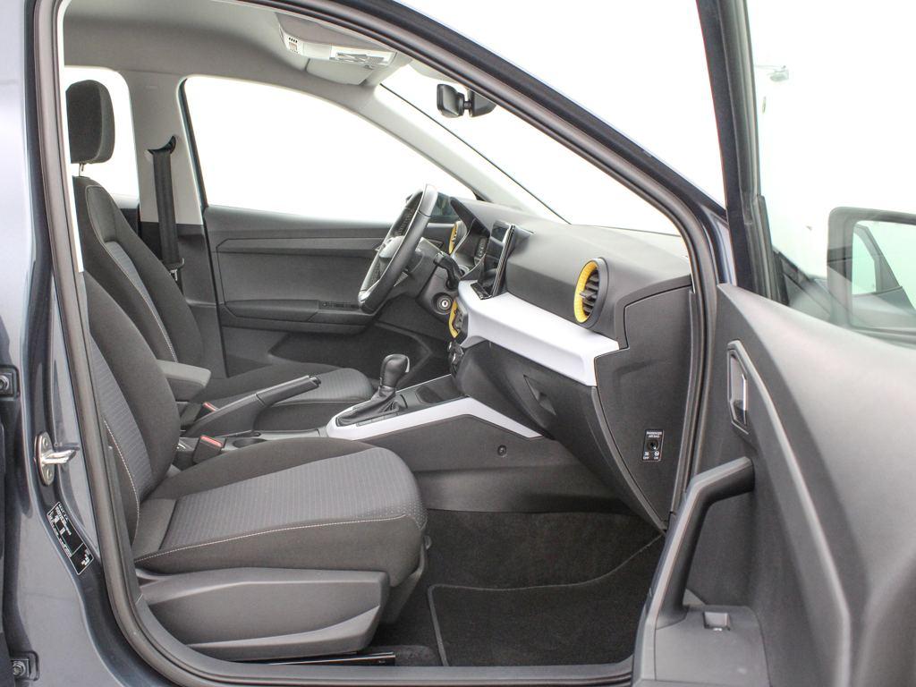 SEAT Arona 1.0 TSI Style XL DSG 85 kW (115 CV) - 4