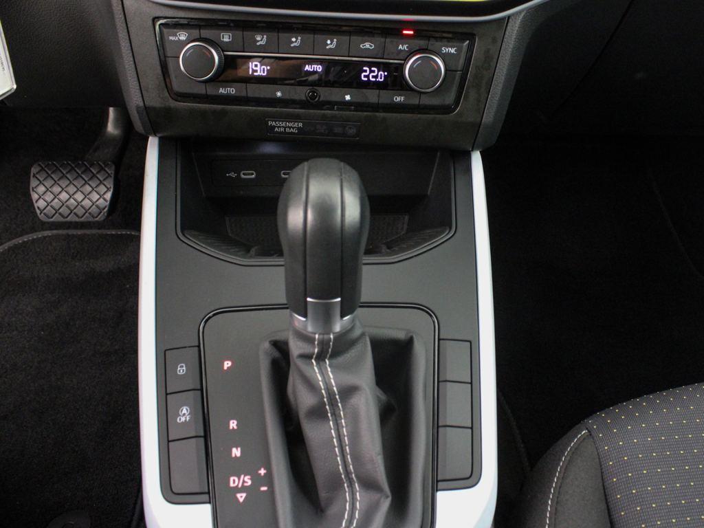 SEAT Arona 1.0 TSI Style XL DSG 85 kW (115 CV) - 17