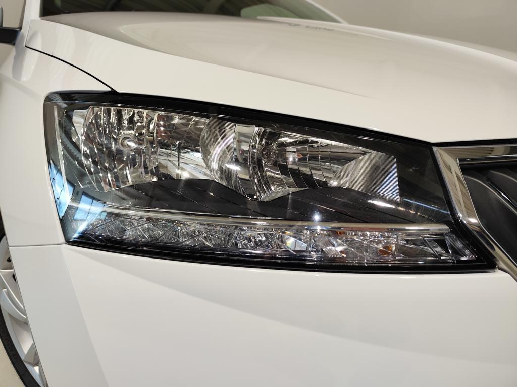 Skoda Fabia 1.0 TSI Ambition 70 kW (95 CV) - 15