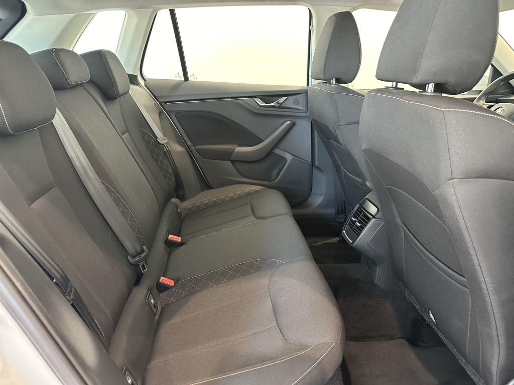 Skoda Kamiq 1.0 TSI Emotion 81 kW (110 CV) - 5