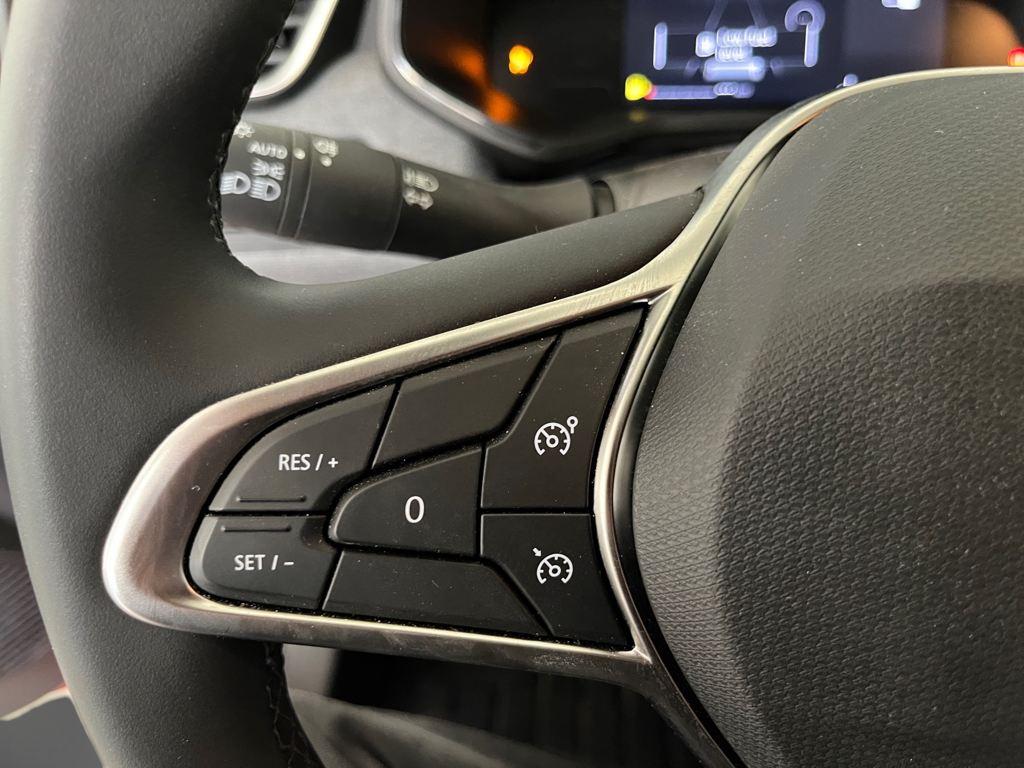 Renault Clio Evolution dCi 74 kW (100 CV) - 8