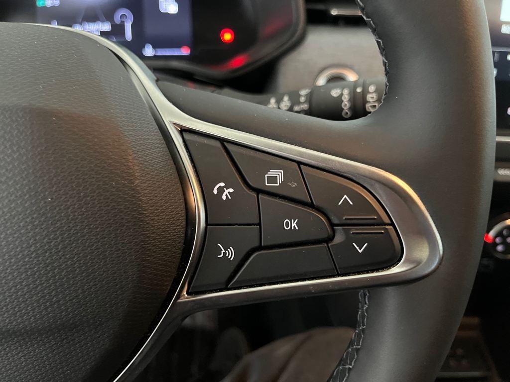 Renault Clio Evolution dCi 74 kW (100 CV) - 9