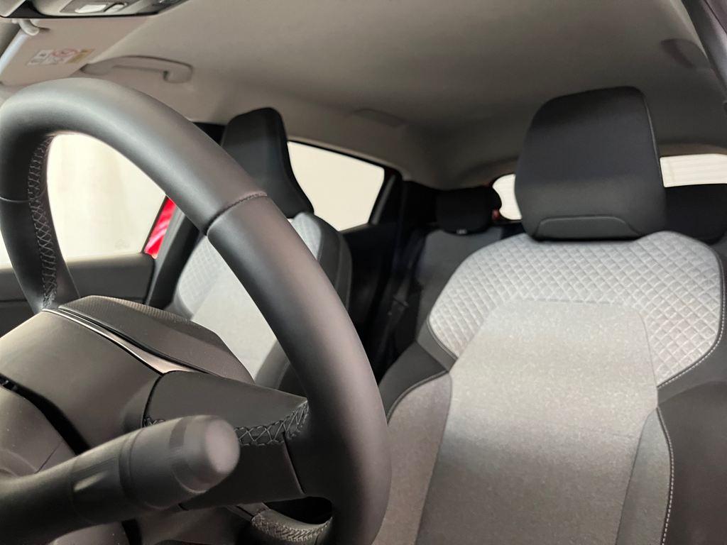 Renault Clio Evolution dCi 74 kW (100 CV) - 11