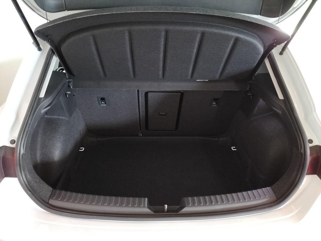 SEAT León 1.5 TSI S&S Style XS 85 kW (115 CV) - 6