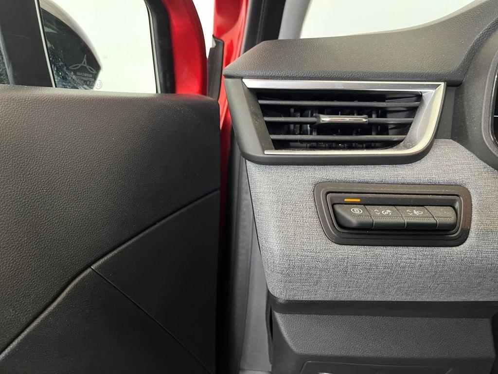 Renault Clio Evolution dCi 74 kW (100 CV) - 14