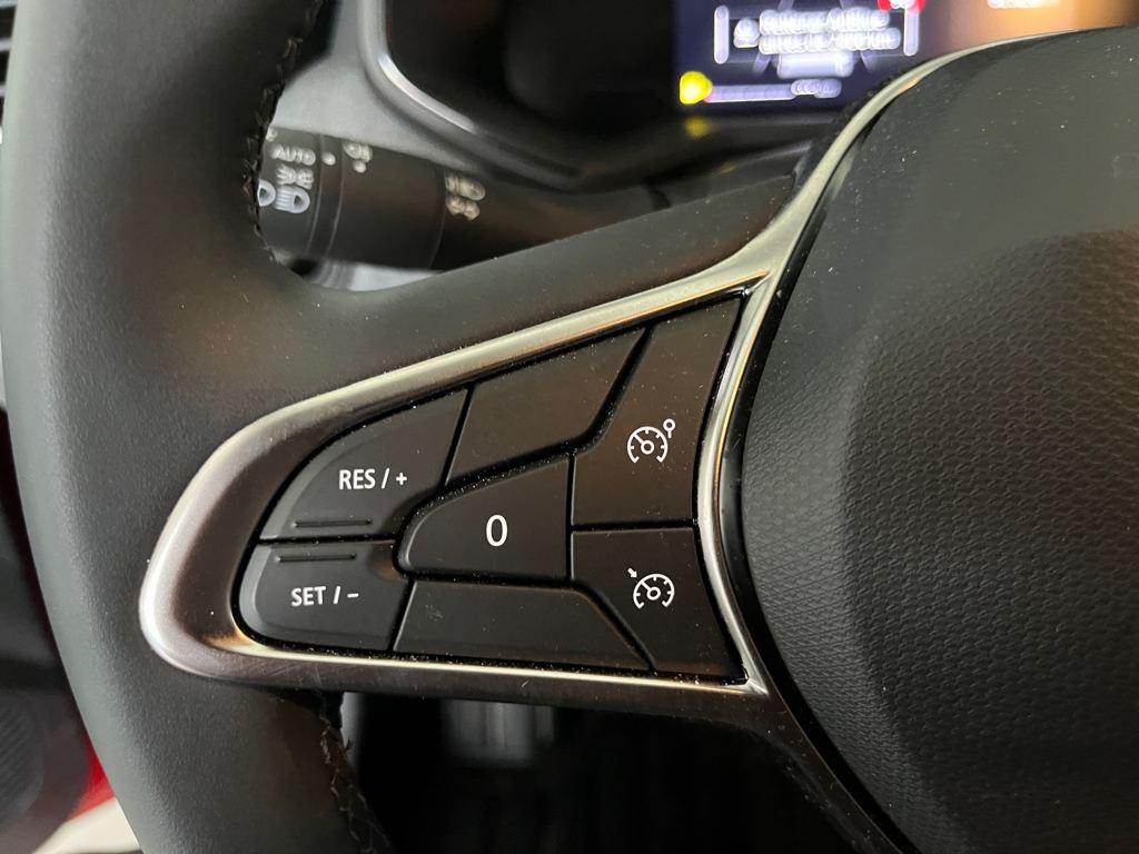 Renault Clio Evolution dCi 74 kW (100 CV) - 8